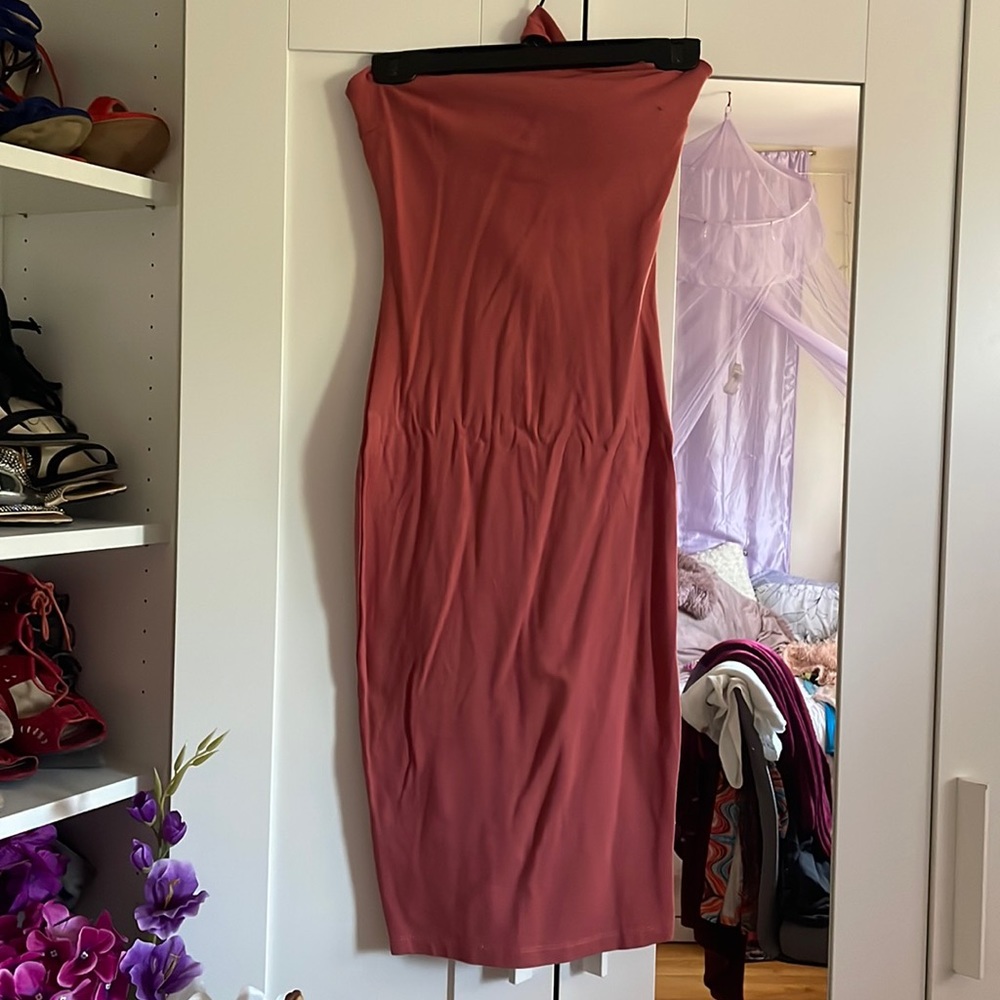 Midi Bodycon Dress with collar